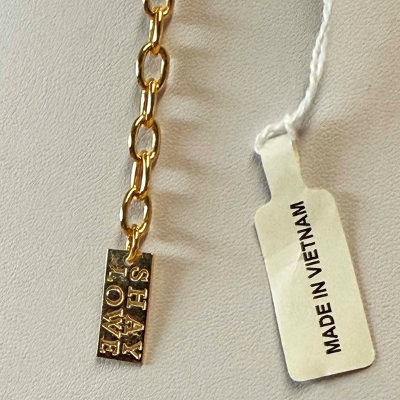 LARGE 2 ⅛ in. GENUINE CRYSTAL NECKLACE, by SHAY LOWE, LABRADOR COLOUR, PEAR SHAP - Picture 2 of 7